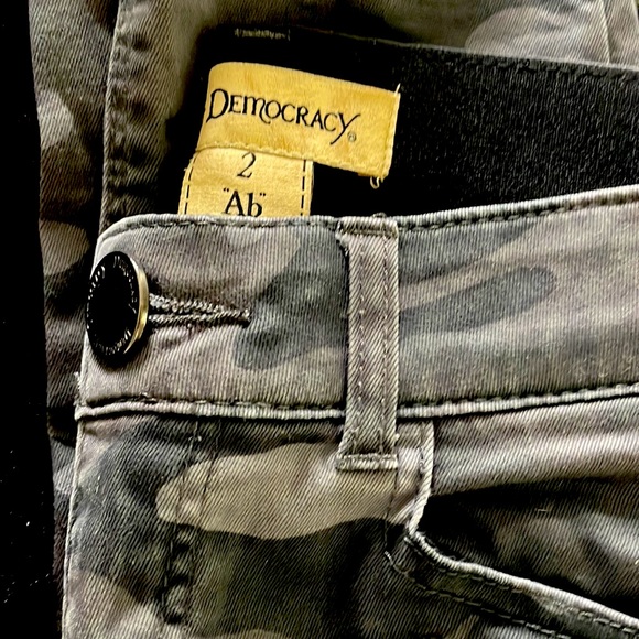 Two pair camo  skinny jeans. Size 2 I only wore once. Fits true to size. Bundle - Picture 4 of 5